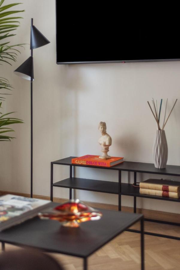Castro Pretorio Apartment Rome Bagian luar foto